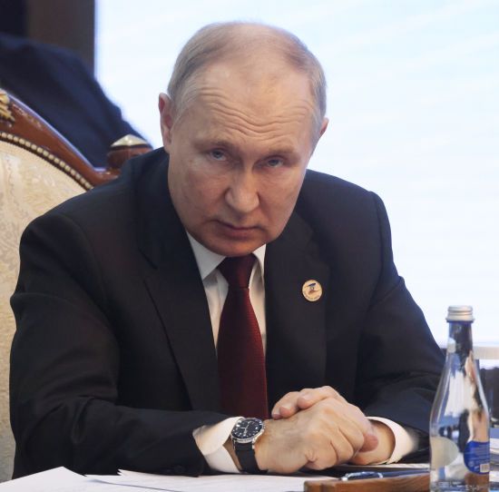 Почему Путин отменяет все свои публичные мероприятия: политолог указал на интересную причину
