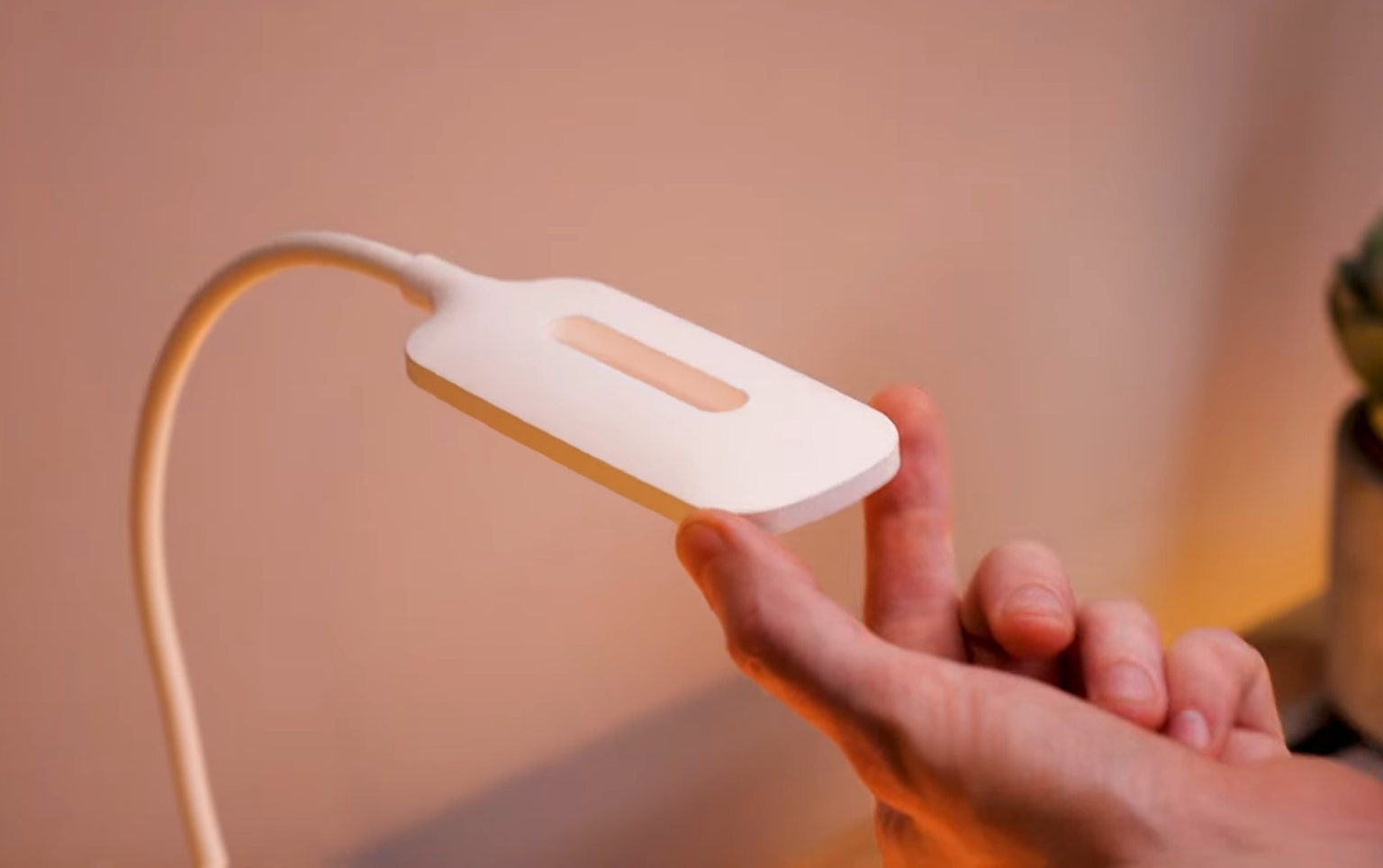 Графік відключення світла в Дніпрі з 1 по 2 листопада: кому готуватися до масштабних обмежень